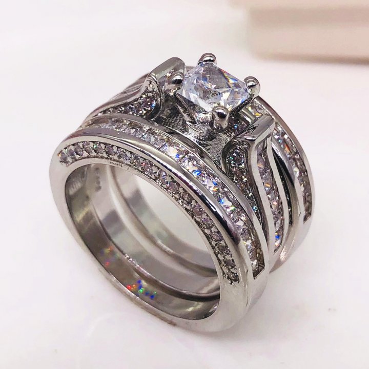European style wedding ring luxurious jewelry