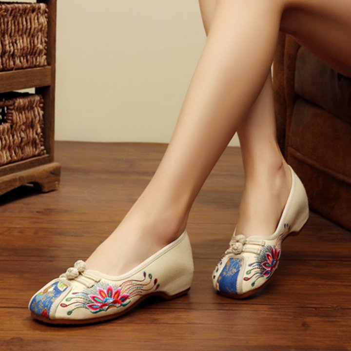 Spring and summer thick crust elegant shoes for women