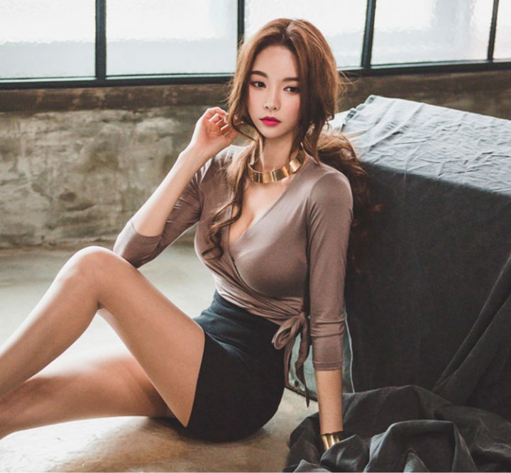 Show chest autumn tops sexy slim T-shirt for women