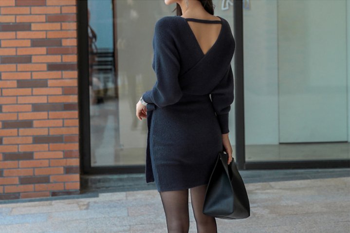V-neck ladies knitted autumn package hip frenum dress