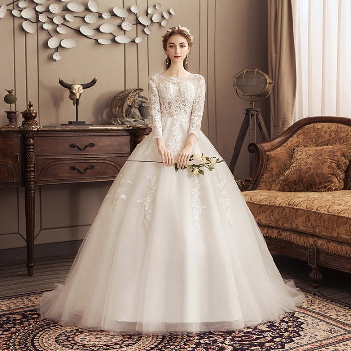 Trailing floor length wedding dress bride formal dress