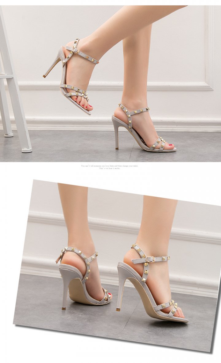Retro nightclub sandals patent leather high-heeled shoes