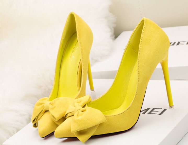 Fine-root broadcloth fashion pointed shoes for women
