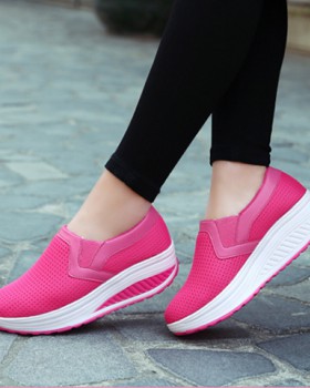 Breathable shake shoes heighten lazy shoes for women