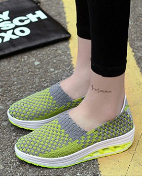 Thick crust Sports shoes shake shoes for women