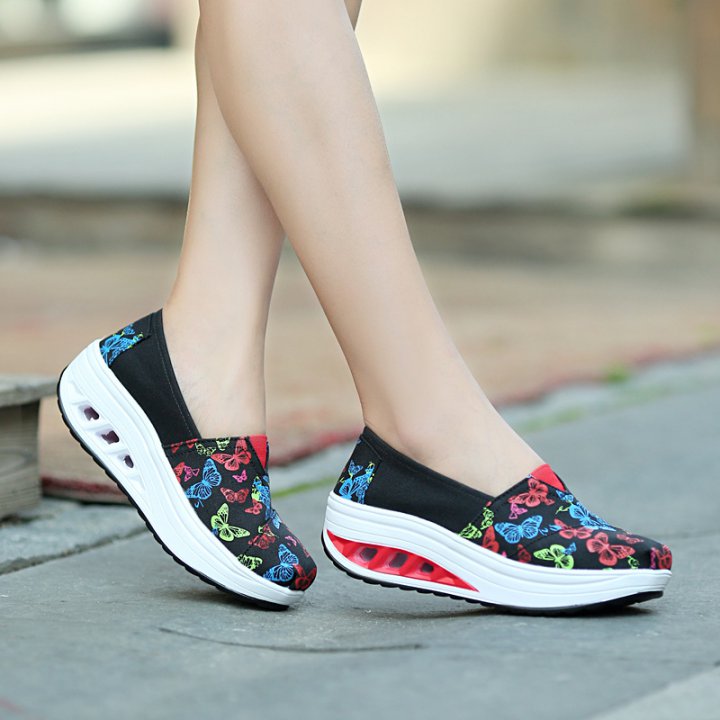 Breathable shoes thick crust shake shoes for women