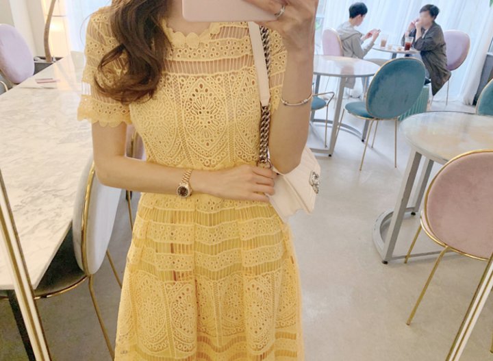 Lace temperament yellow hollow summer dress for women
