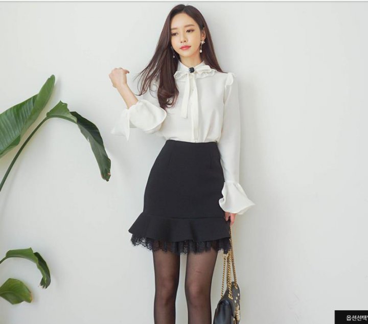All-match lace short skirt Korean style skirt