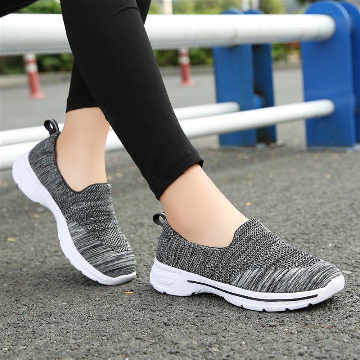 Breathable lazy shoes Casual shoes for women