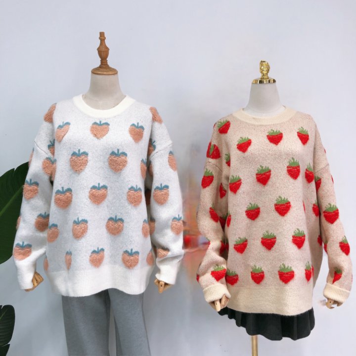 Maiden white bubble strawberries jacquard pink sweater