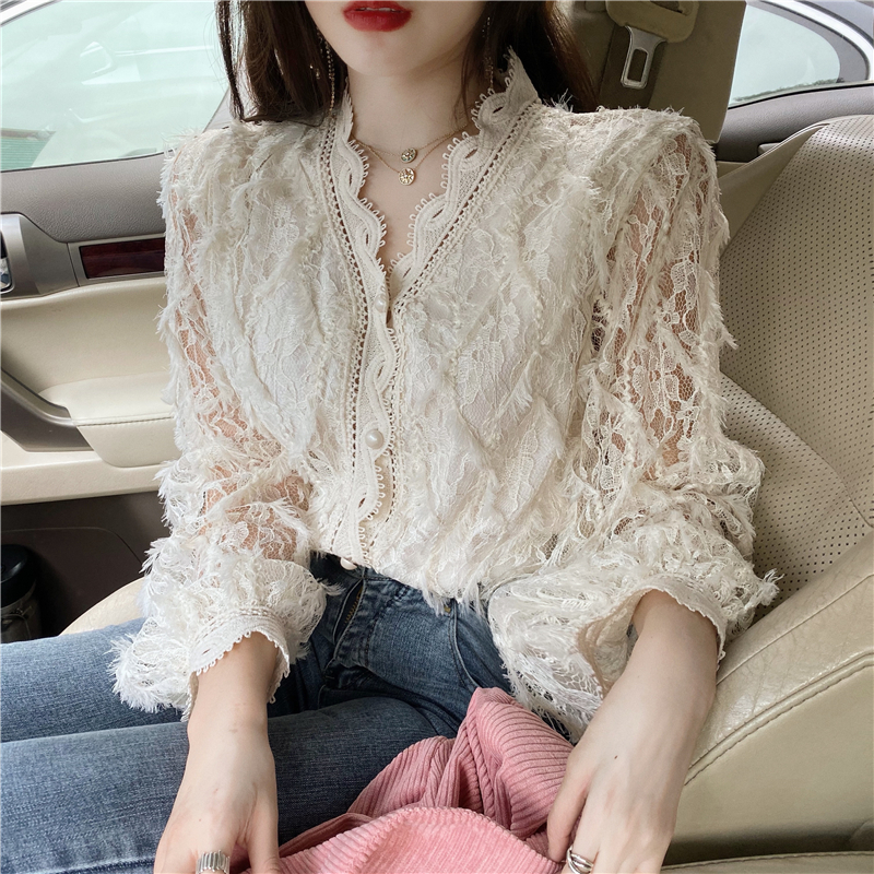 Sweet hollow lace shirt slim V-neck long sleeve tops