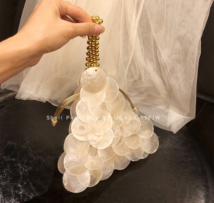 Banquet geometry weave shell beads lady pearl handbag