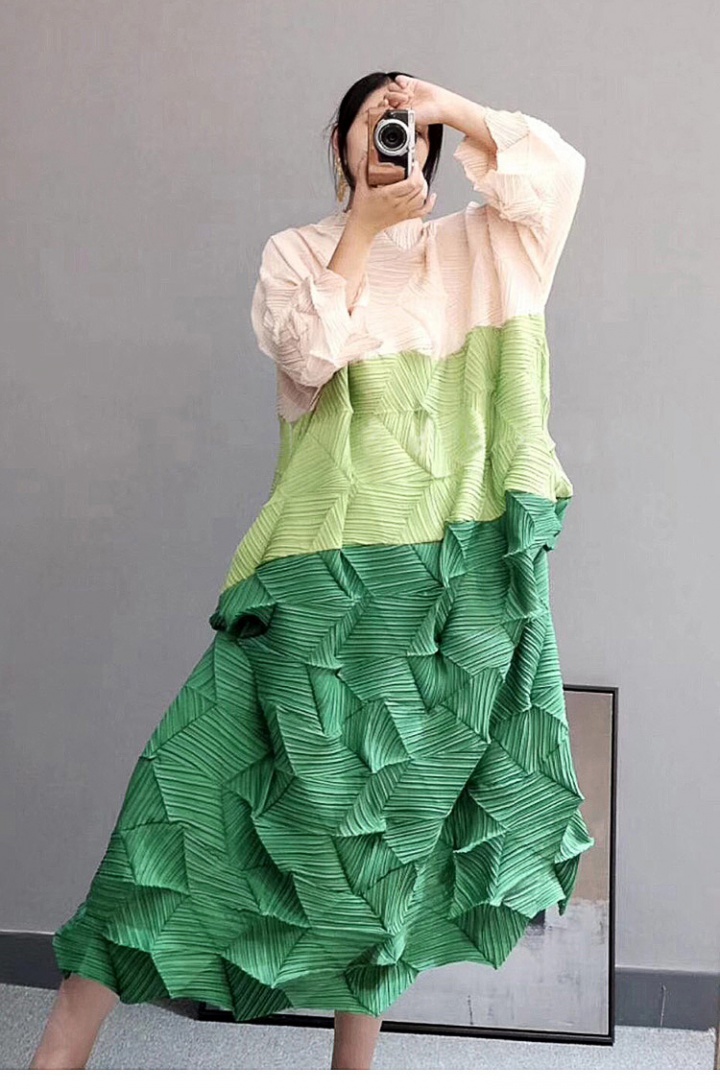 Spring European style dress loose fold long dress for women