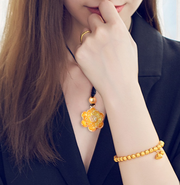 Colors pendant clavicle gold necklace