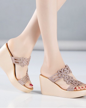 Summer thick crust sandals slipsole platform for women