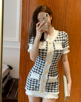 Fashion and elegant spring and summer houndstooth dress
