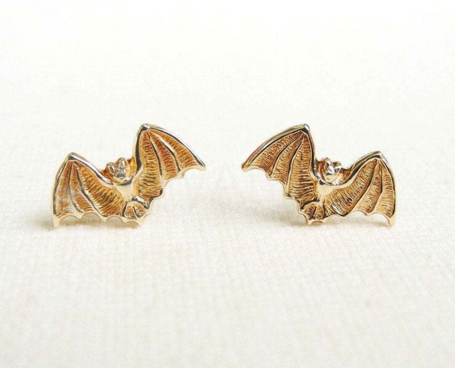 Vampire halloween earrings bat banquet stud earrings