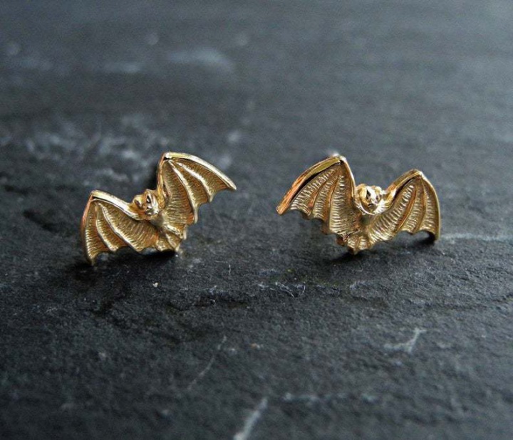 Vampire halloween earrings bat banquet stud earrings