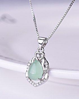 Pendant light color jade zircon clavicle necklace for women