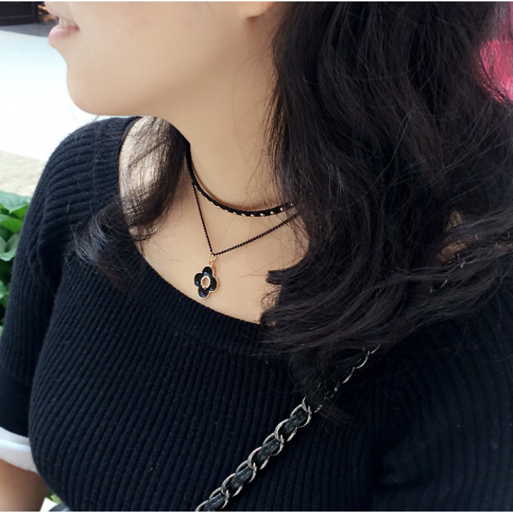 Multilayer clavicle necklace Korean style necklace