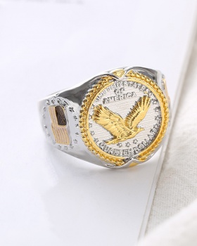 Gold American style antique silver ring