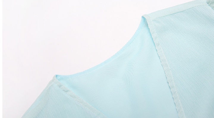 Sunscreen long sleeve fold gauze irregular dress