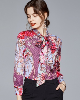 Lapel slim long sleeve European style shirt for women