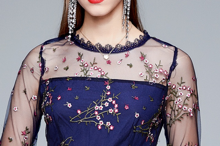 Short sleeve embroidered France style temperament dress