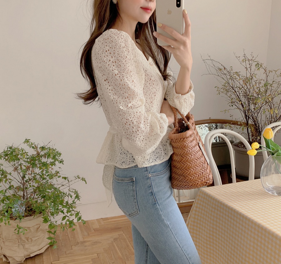 Hollow lace bottoming shirt pinched waist Korean style shirts