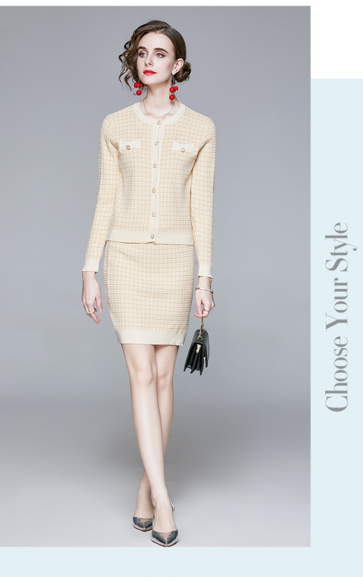 Cozy skirt fashion and elegant cardigan 2pcs set
