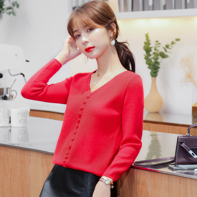 V-neck autumn and winter bottoming shirt temperament tops