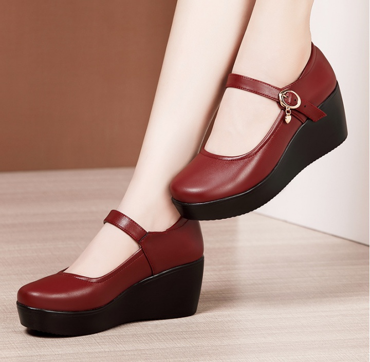 Thick crust platform middle-heel shoes for women