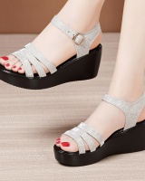 Large yard sandals slipsole platform for women