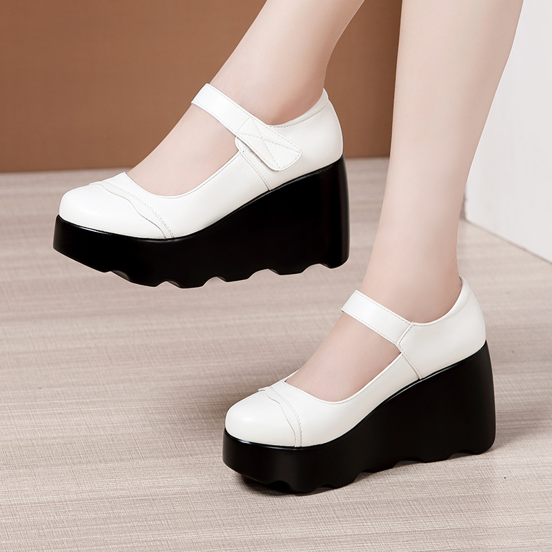 Thick crust low platform large yard leather shoes for women