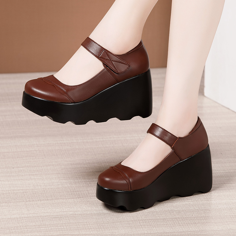 Thick crust low platform large yard leather shoes for women