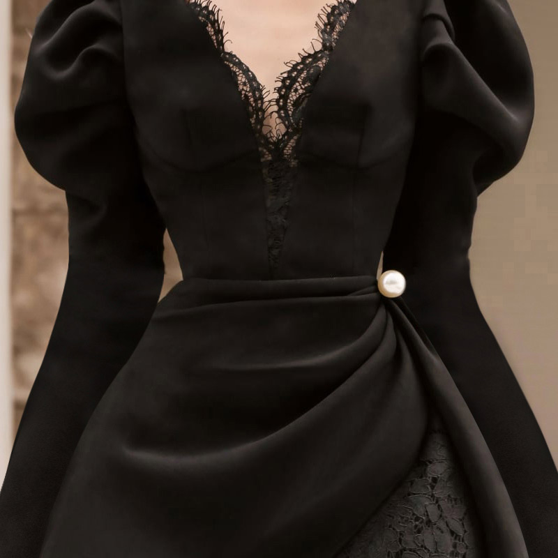 Temperament pinched waist black V-neck light slim dress for women