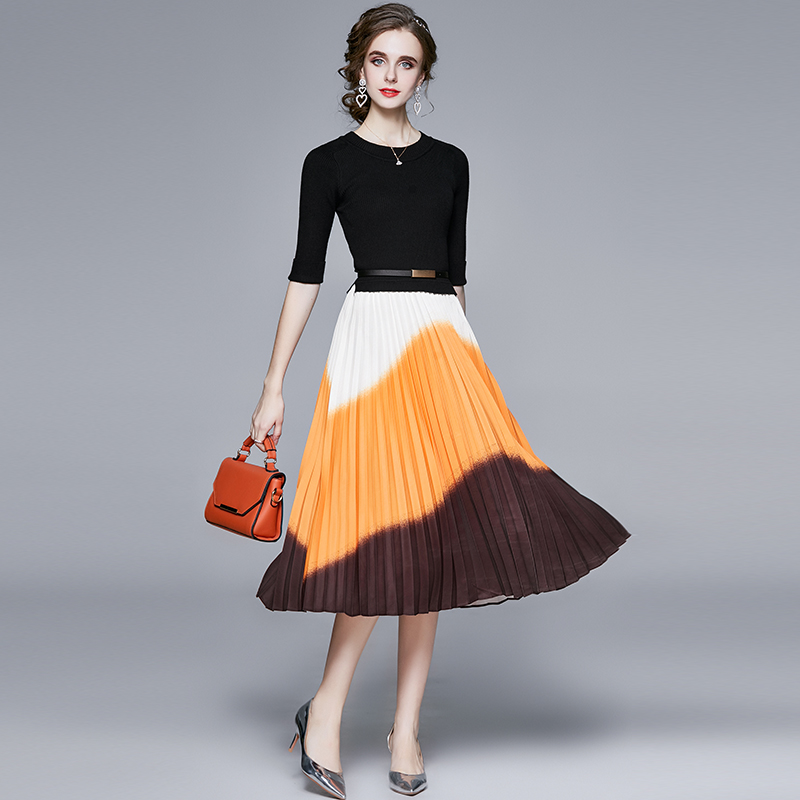 Knitted slim Pseudo-two autumn and winter pleated dress