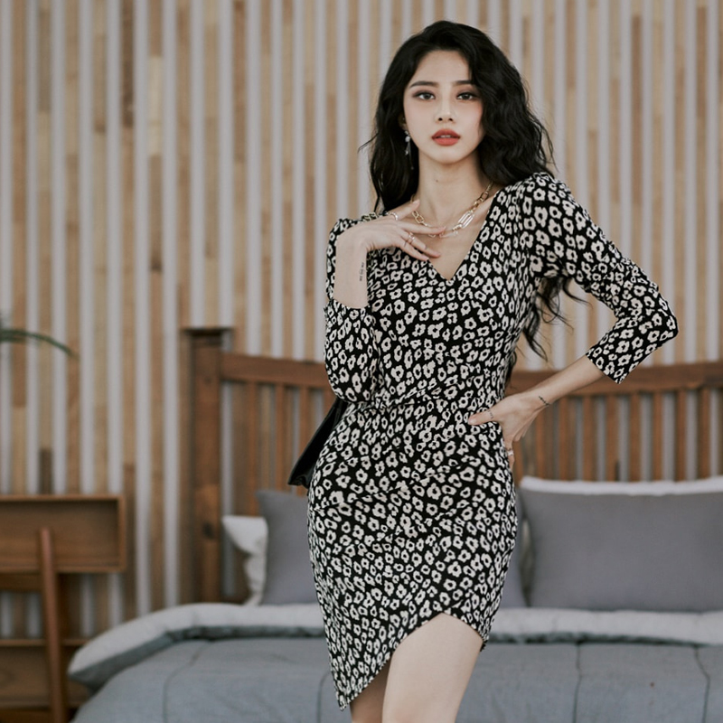 Package hip irregular Korean style dress for women