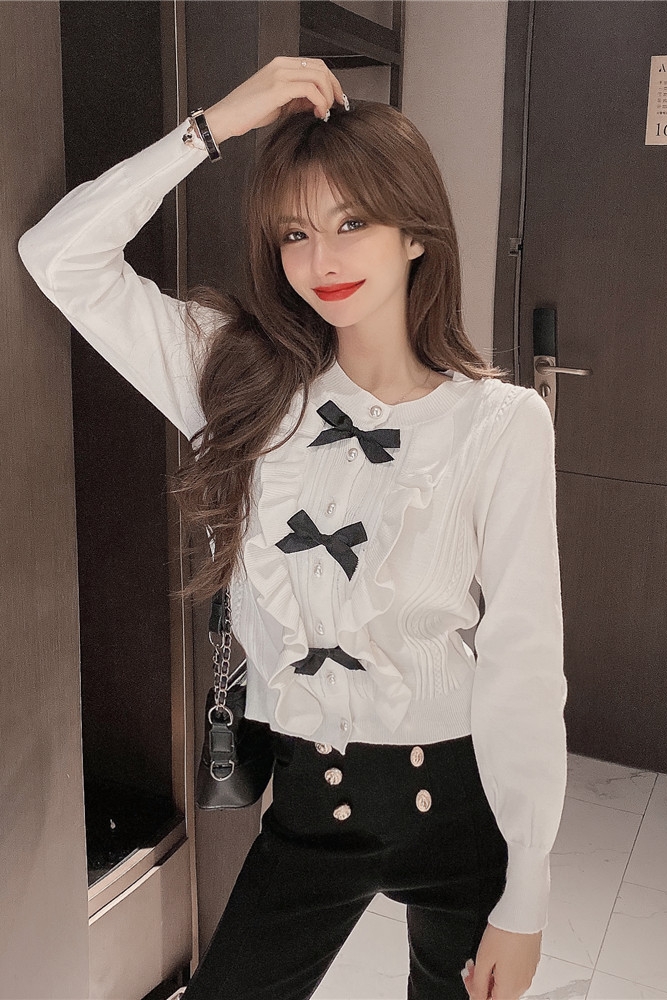 Fashion loose sweater white Korean style coat for women