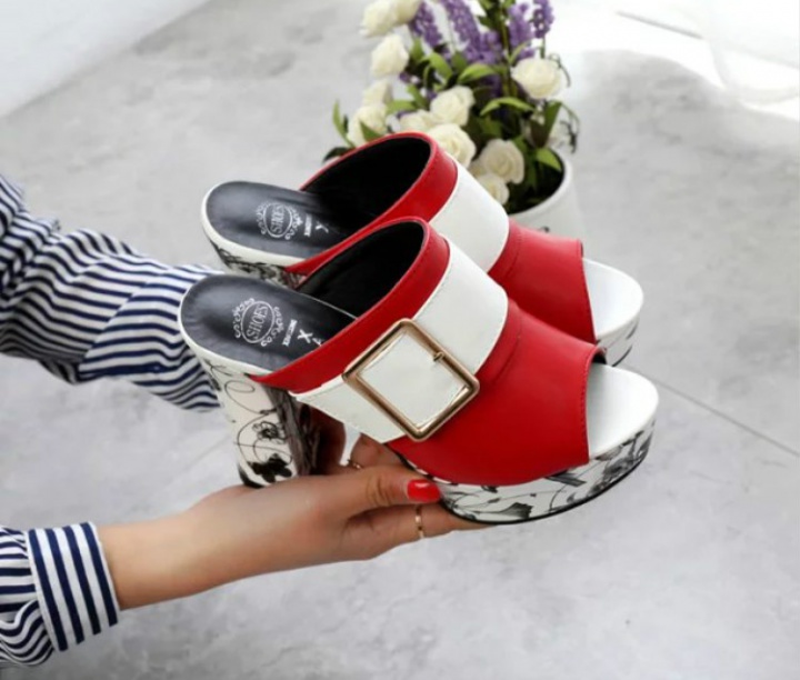 High-heeled large yard fish mouth slippers for women