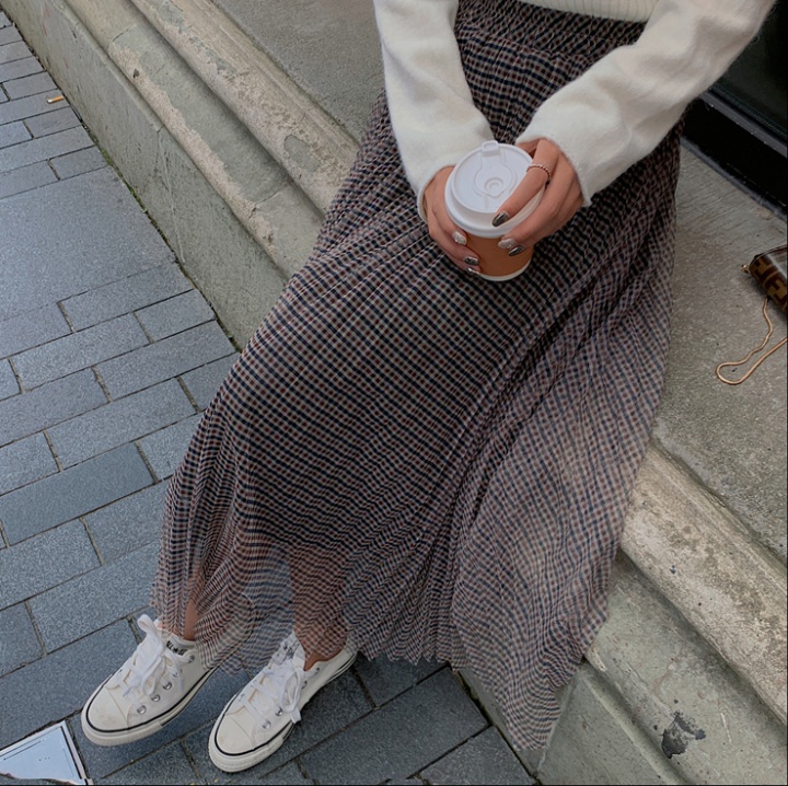 Gauze pleated plaid long skirt retro slim tender skirt