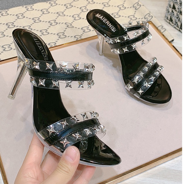 Fashion and elegant all-match sandals sexy rivet slippers