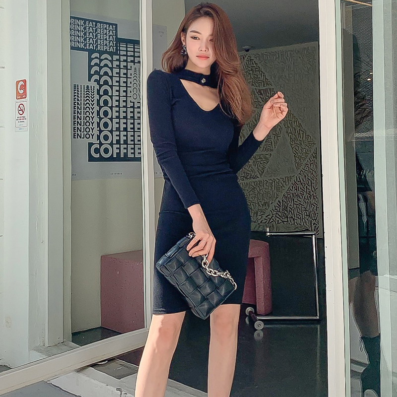 Simple bottoming package hip dress for women