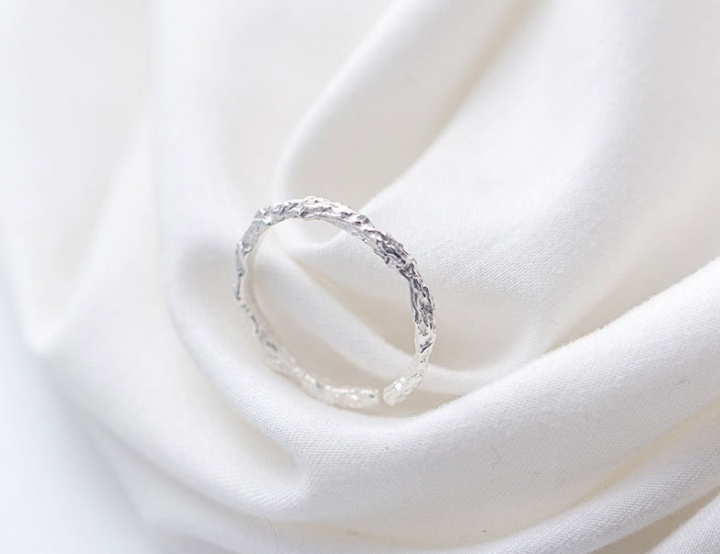 Silvering opening simple ring