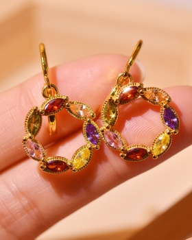 Gold geometry earrings