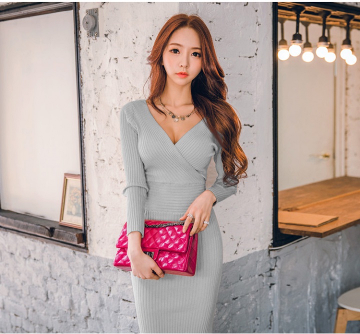 Hip bottoming T-back V-neck sexy dress for women