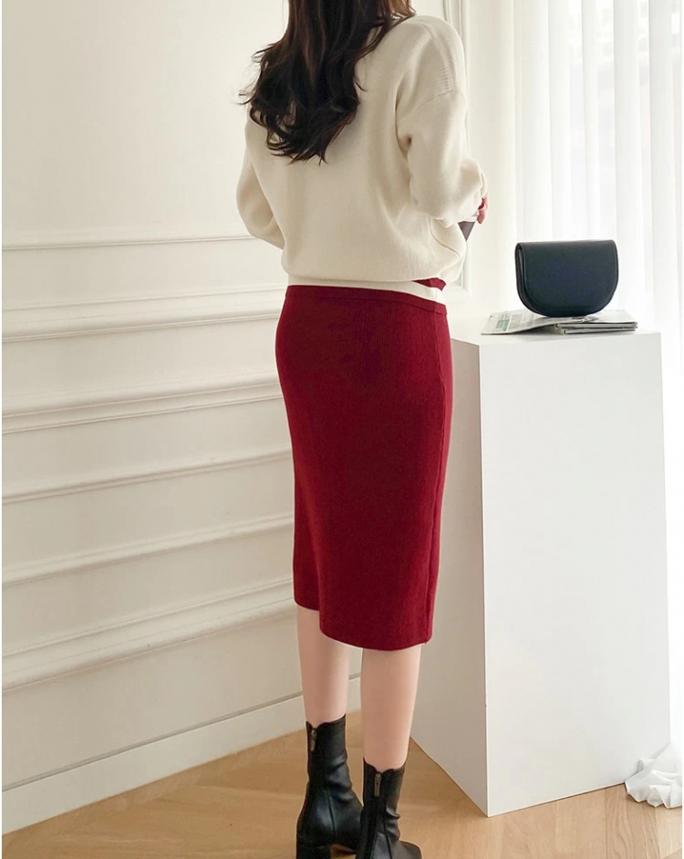 Package hip V-neck sweater long sleeve skirt a set