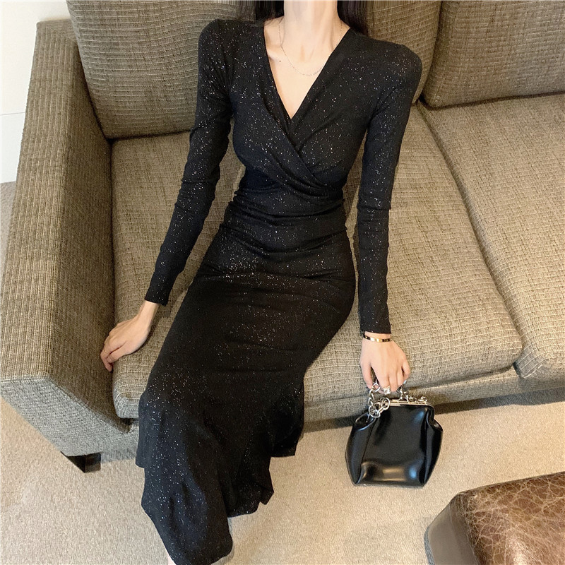 Slim V-neck autumn and winter pinched waist dress