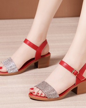 Thick middle-heel lady open toe sandals for women