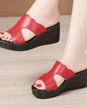 Fashion all-match platform red slippers for women